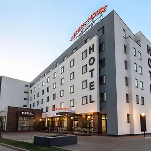 Hotel Vienna House Easy By Wyndham Bucharest Airport