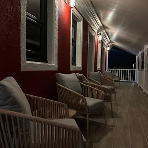 https://hotel-tante-arlette.comcaribbean.com
